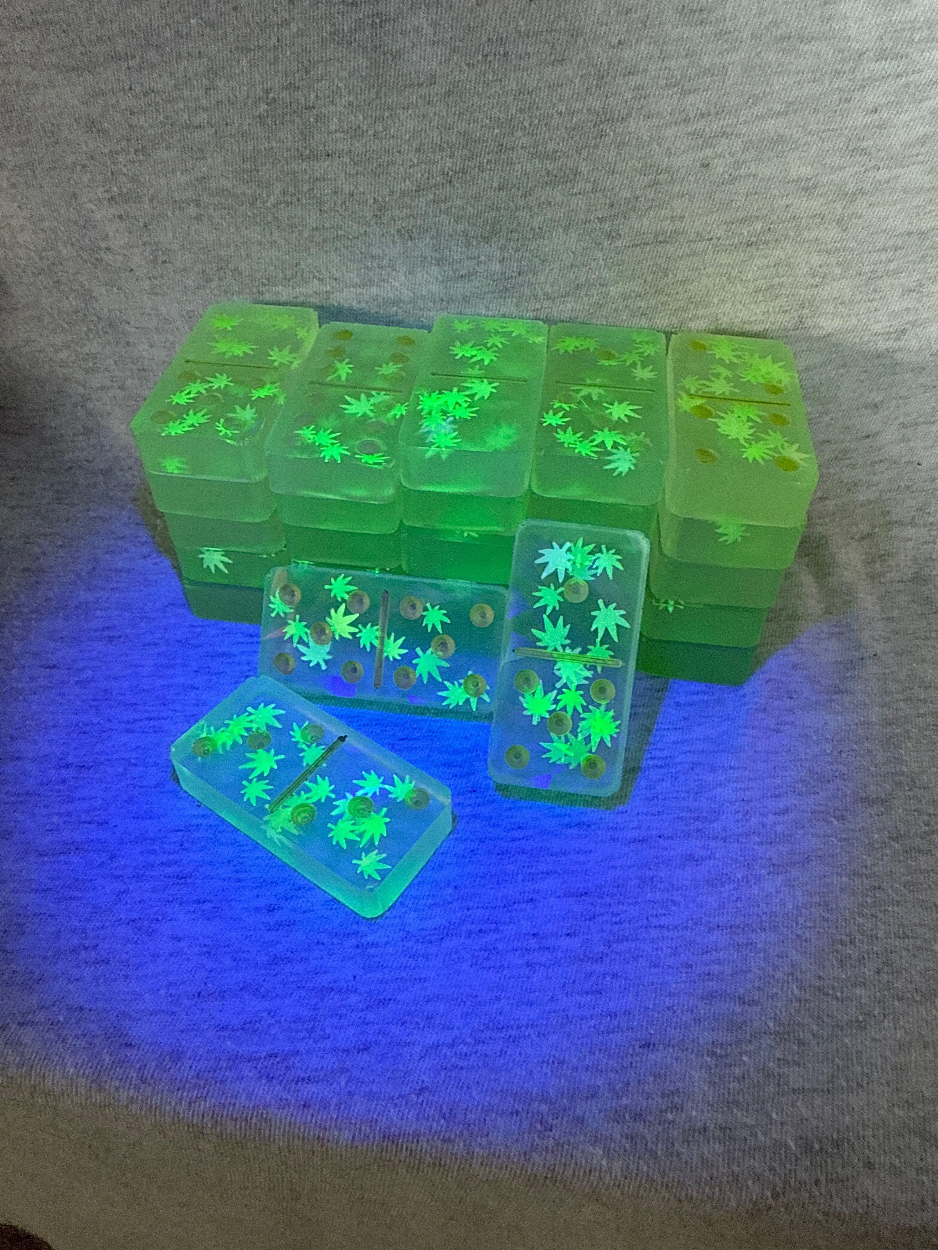 Glowing Domino Set